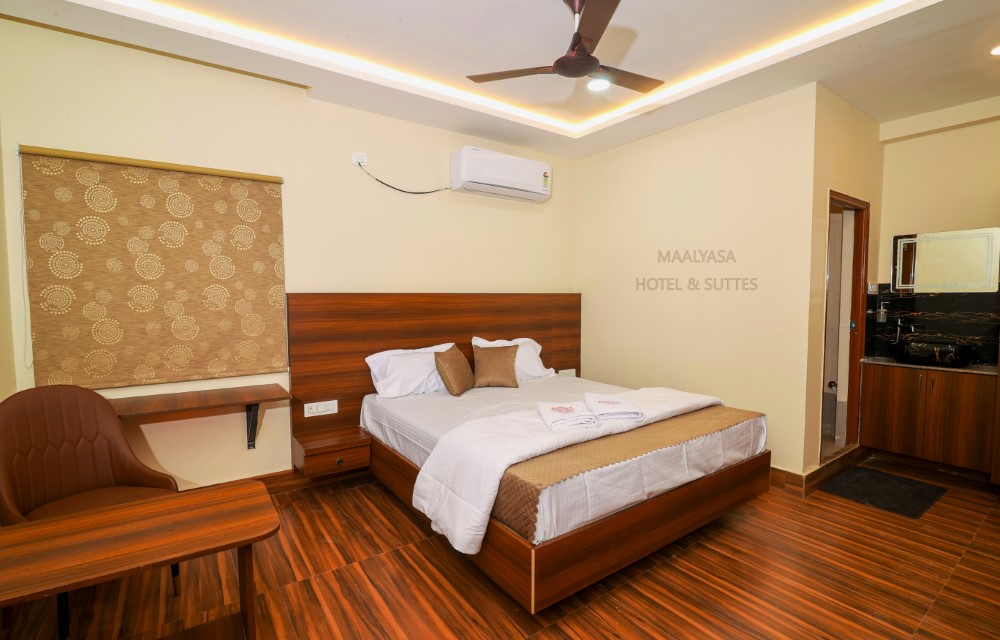 Maalyasa Hotel and Suites